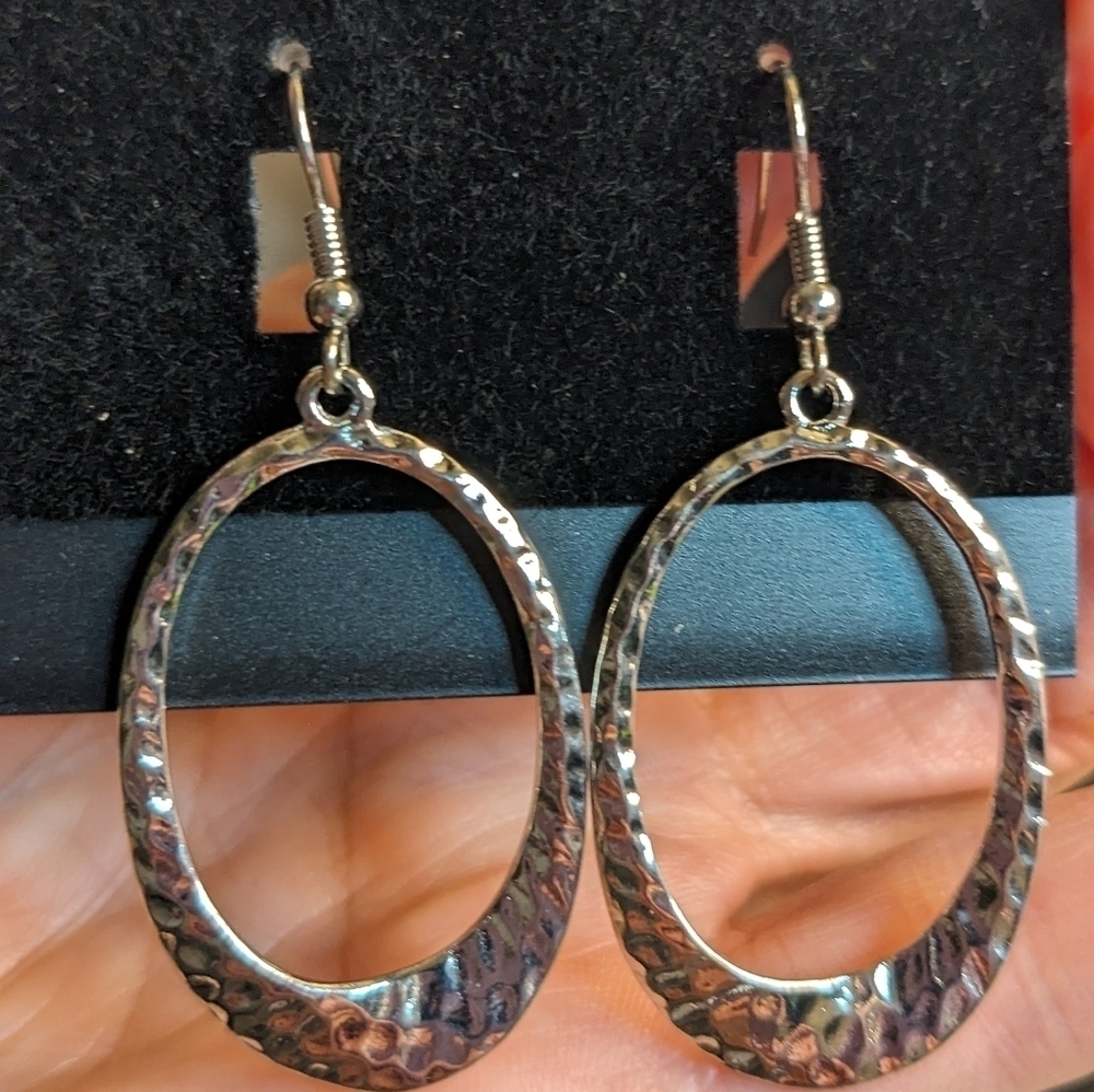 Gennaro SIlver Tone Textured‎ Drop Earrings